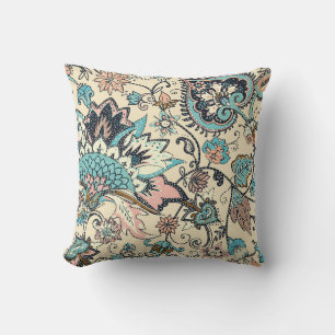 Cojín Decorativo Paisley Oriental: Elegancia Textil Estilizada.
