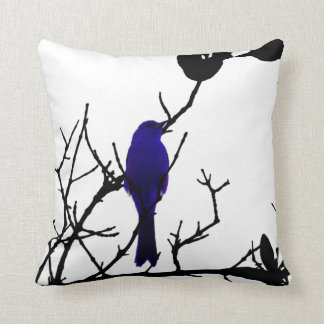 Cojín Decorativo Pájaro azul en árbol negro
