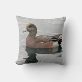 Cojín Decorativo Pájaro marrón relajado del agua del lago del pato