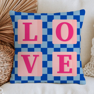 Cojín Decorativo Palabra AMOR en Patrón de Cuadros Estética Dopamin