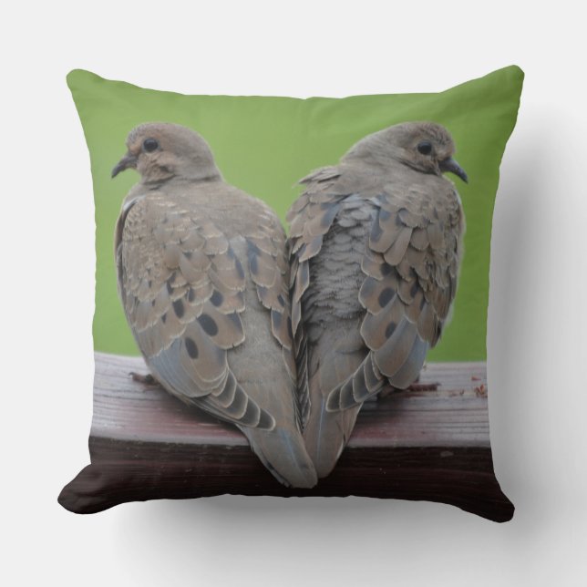 Cojín Decorativo Palomas de luto (Anverso)