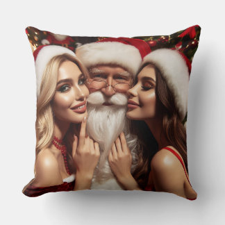 Cojín Decorativo Papá Noel está celebrando la Navidad.. ¡dos veces!