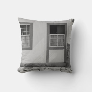 COJÍN DECORATIVO PARATY - LA HISTORIA DE BRASIL