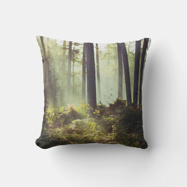 Cojín Decorativo Parche de cepillo en el bosque (Anverso)