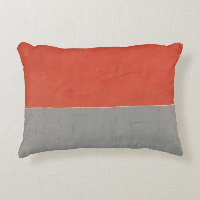 Cojín Decorativo Pared pintada de gris y naranja (Anverso)