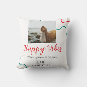 Cojín Decorativo Pareja de vacaciones con vibraciones felices nombr