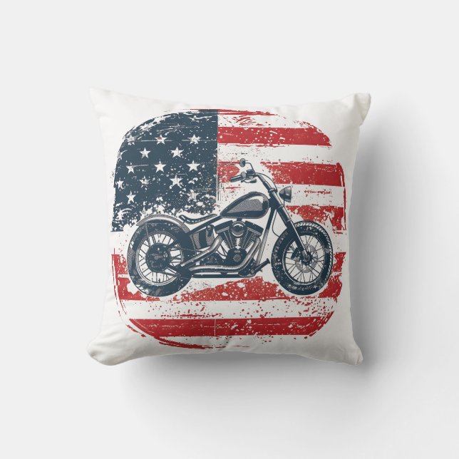 Cojín Decorativo Paseo por la libertad: motocicleta retro y bandera (Anverso)