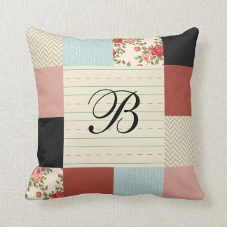Cojín Decorativo Patcheo escolar con monograma