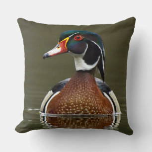 Cojín Decorativo Pato de madera sobre el agua
