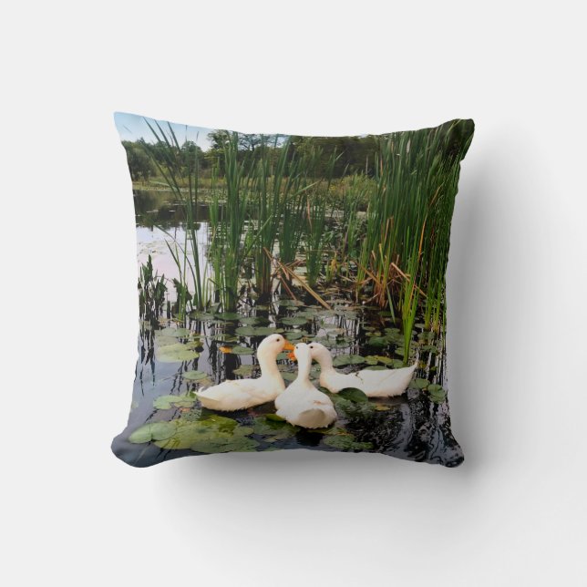 Cojín Decorativo Patos blancos, almohadillas de lirios, colas, oril (Anverso)