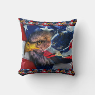 Cojín Decorativo Patriótico de la bandera del lobo del águila del á