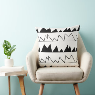 Cojín Decorativo Patrón de Chevron en Blanco y Negro