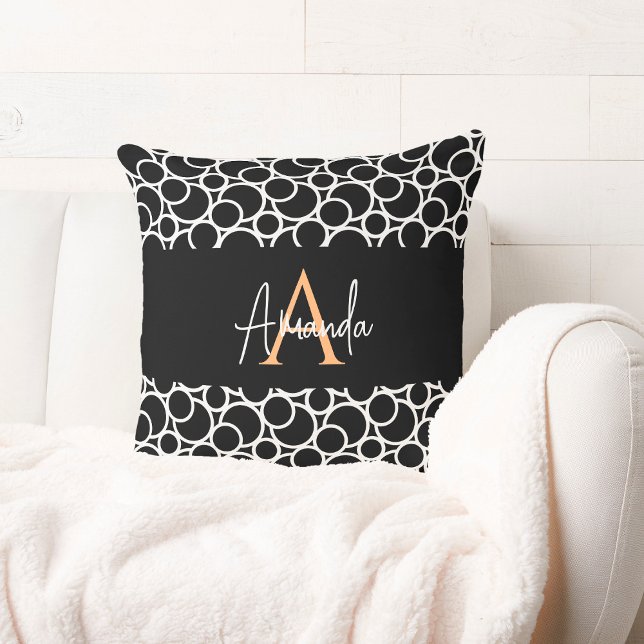 Cojín Decorativo Patrón de círculo blanco y negro con monograma (Subido por el creador)