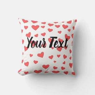 Cojín Decorativo Patrón de corazones rojos con nombre personalizado