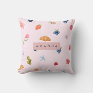 Cojín Decorativo Patrón de croissant y berry personalizado