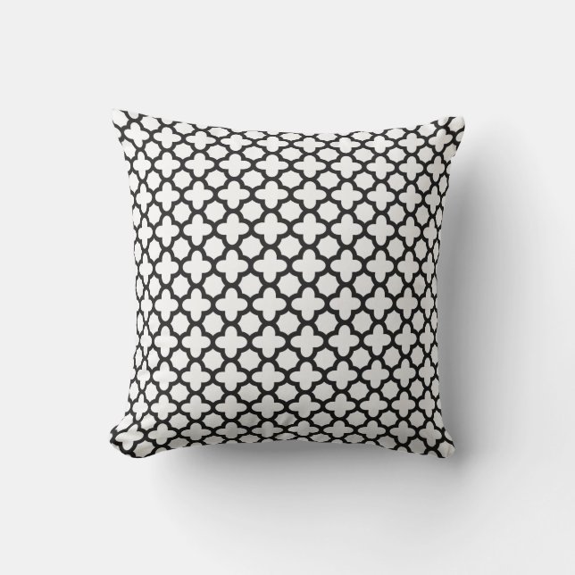 Cojín Decorativo Patrón de cuatrefoil blanco y negro (Anverso)