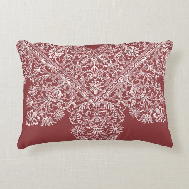 Cojín Decorativo Patrón de encaje italiano de lujo blanco sobre roj (Anverso)