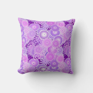Cojín Decorativo Patrón de giro fractal, tonos violeta