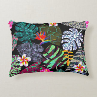Cojín Decorativo Patrón de hojas y flores tropicales vibrantes
