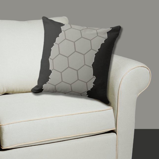 Cojín Decorativo Patrón de Honeycomb Gris Gris Roto (Broken Stylized Gray Honeycomb Pattern Throw Pillow)