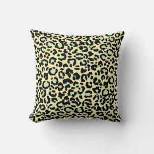 Cojín Decorativo Patrón de leopardo en verde menta sobre avena