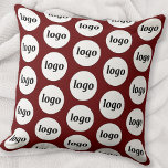 Cojín Decorativo Patrón de logotipo simple Borgoña<br><div class="desc">Diseño de logotipo minimalista sencillo para fomentar la lealtad de la marca y promover su pequeña empresa. Reemplace el logotipo por el suyo propio y cambie el color de fondo de la Herramienta de diseño a personalizar.</div>