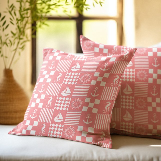 Cojín Decorativo Patrón de patchwork náutico rosa (Subido por el creador)