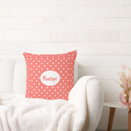Cojín Decorativo Patrón de puntos de polka rosado con nombre