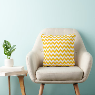 Cojín Decorativo Patrón de rayas de Chevron amarillo elegante