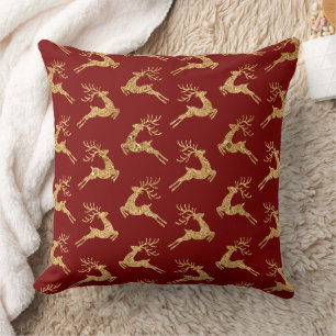 Cojín Decorativo Patrón de Reno Dorado en Rojo – Navidad Elegante