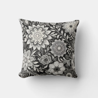 Cojín Decorativo Patrón elegante de encaje floral blanco y negro