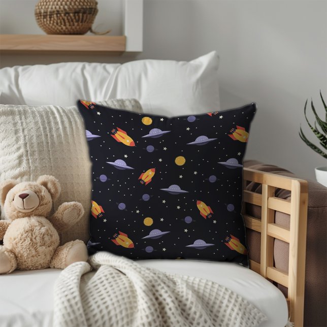 Cojín Decorativo Patrón espacio lavanda naranja negro (Pattern space lavender orange black throw pillow.)
