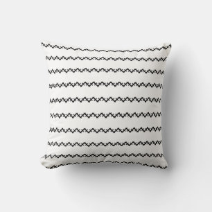 Cojín Decorativo Patrón/Estampado de Cruz de Huesos en Blanco y Neg