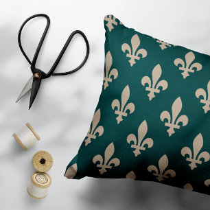 Cojín Decorativo Patrón Fleur de Lis, crema francesa real sobre ver