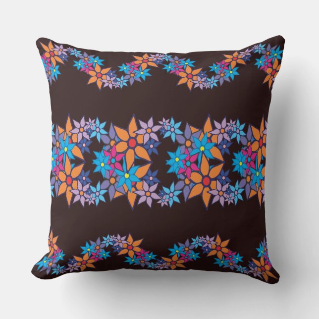 Cojín Decorativo Patrón floral de corte | Fondo marrón (Anverso)