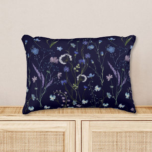 Cojín Decorativo Patrón Floral de Flor Silvestre Bonita Morada Azul