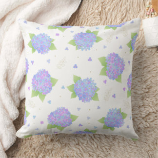 Cojín Decorativo Patrón floral de hortensias azul pastel y lila