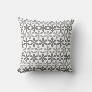 Cojín Decorativo Patrón floral gris plateado