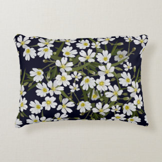 Cojín Decorativo patrón floral inmaculado vintage con campo blanco 