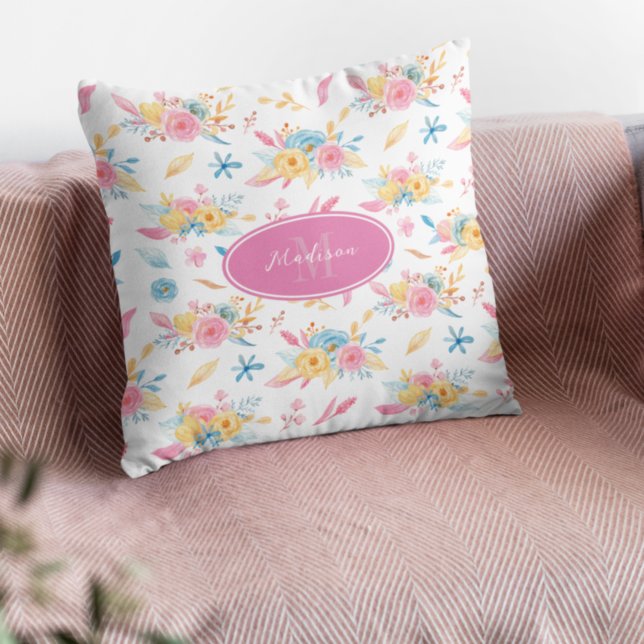 Cojín Decorativo Patrón floral rosa bonito monogramado (Subido por el creador)