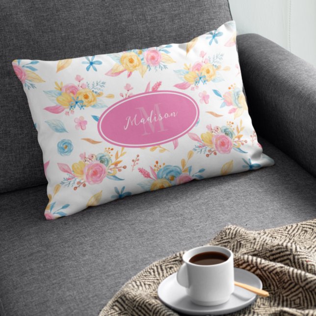 Cojín Decorativo Patrón floral rosa bonito monogramado (Subido por el creador)