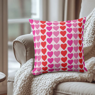 Cojín Decorativo Patrón juguetón de corazones rojos rosados y fucsi