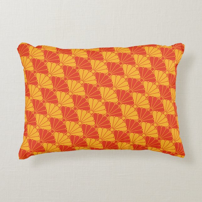 Cojín Decorativo Patrón Mon de Kiku Chrysanthemum de amarillo rojo  (Anverso)