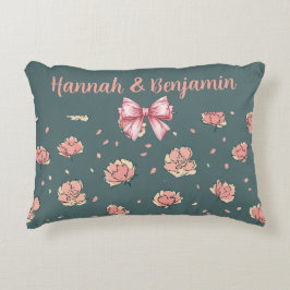 Cojín Decorativo Patrón Peony Rosa y Bow