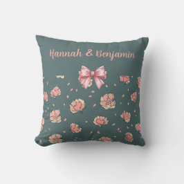 Cojín Decorativo Patrón Peony Rosa y Bow