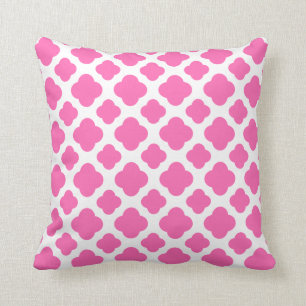 Cojín Decorativo Patrón Quatrefoil Rosa Caliente