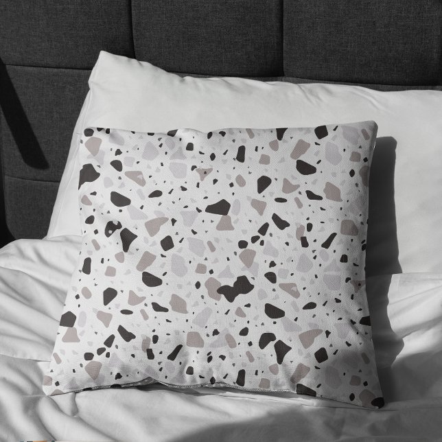 Cojín Decorativo Patrón Terrazo monocromático (Monochromatic Terrazzo Pillow On Bed)