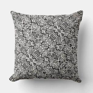 Cojín Decorativo patrón tribal chic BW