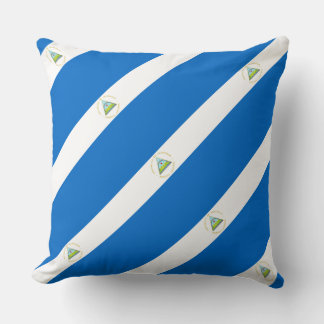 Cojín Decorativo Paul McGehee "Bandera de Nicaragua" Pillow