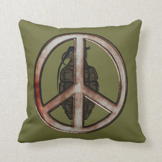 Cojín Decorativo Paz y guerra